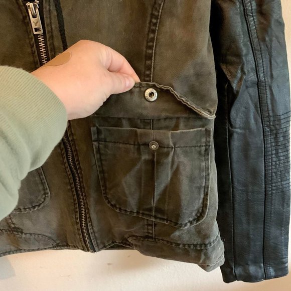 Black and green vegan leather moto jacket - Picture 3 of 10